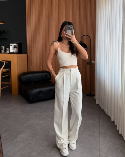 Women's high-waisted, straight-leg trousers NOVAE