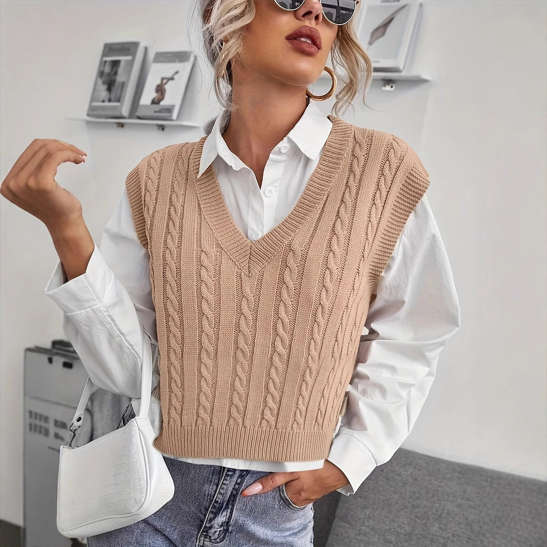 Women's knitted vest with V-neck and cable pattern NOVAE