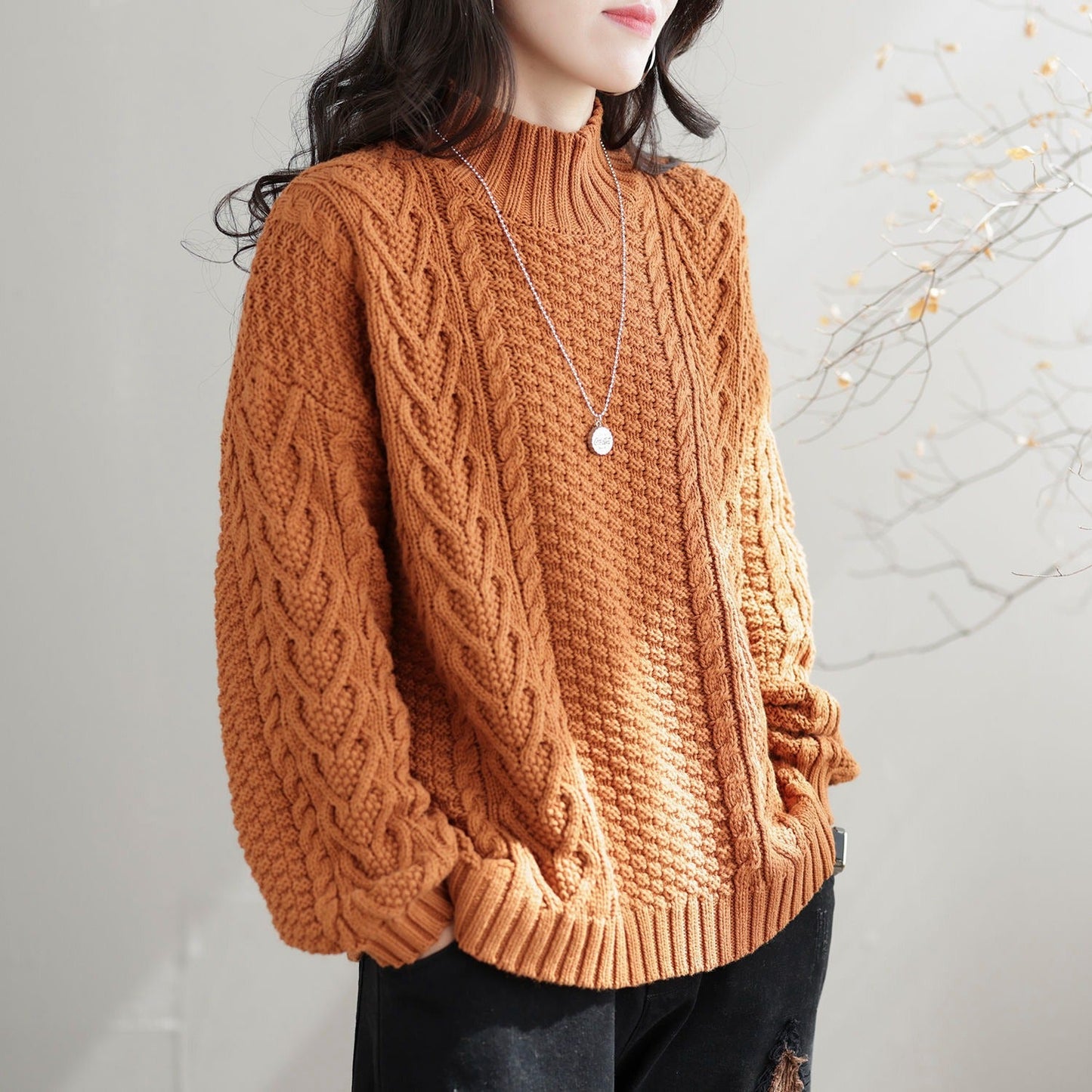Women's chunky knit sweater with high collar and cable pattern NOVAE