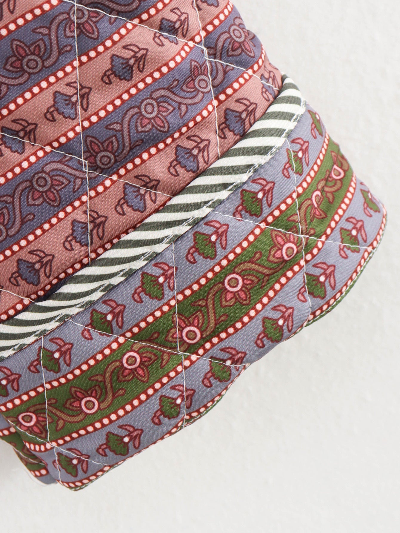 Women's patchwork jacket with floral patterns and a wide cut NOVAE