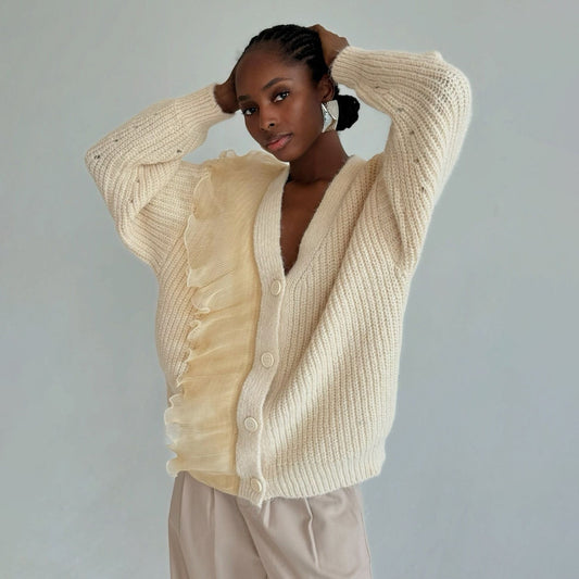 Women's cardigan with ruffle details and button closure NOVAE