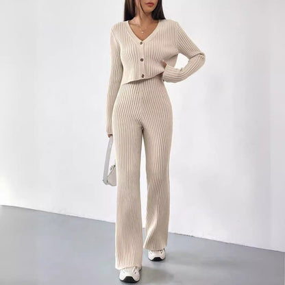Women's Elegant Knit Lounge Set with V-Neck and High Cuffs NOVAE