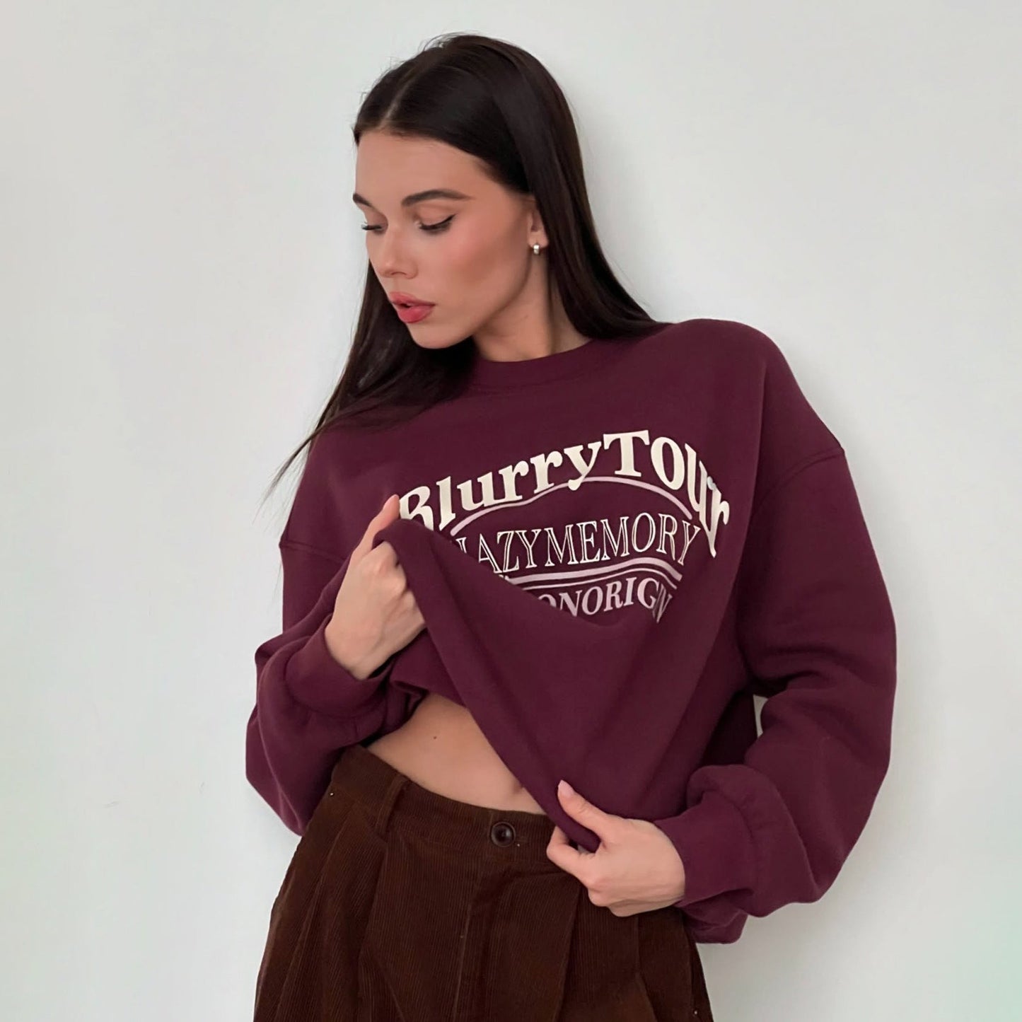 Women's sweatshirt with stylish logo and casual cut NOVAE