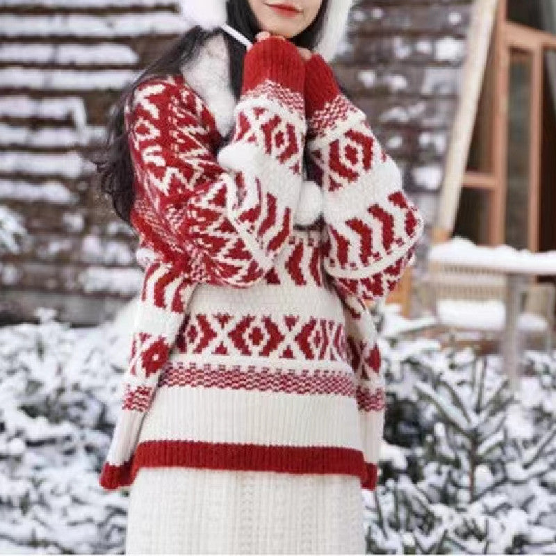 Women's cozy Norwegian sweater with decorative pattern and voluminous sleeves NOVAE