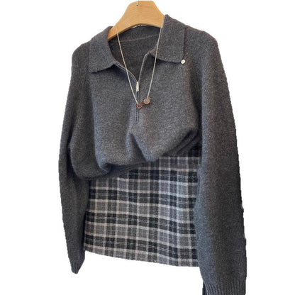 Women's Cozy Sweater with Stand-Up Collar and Short Zipper NOVAE