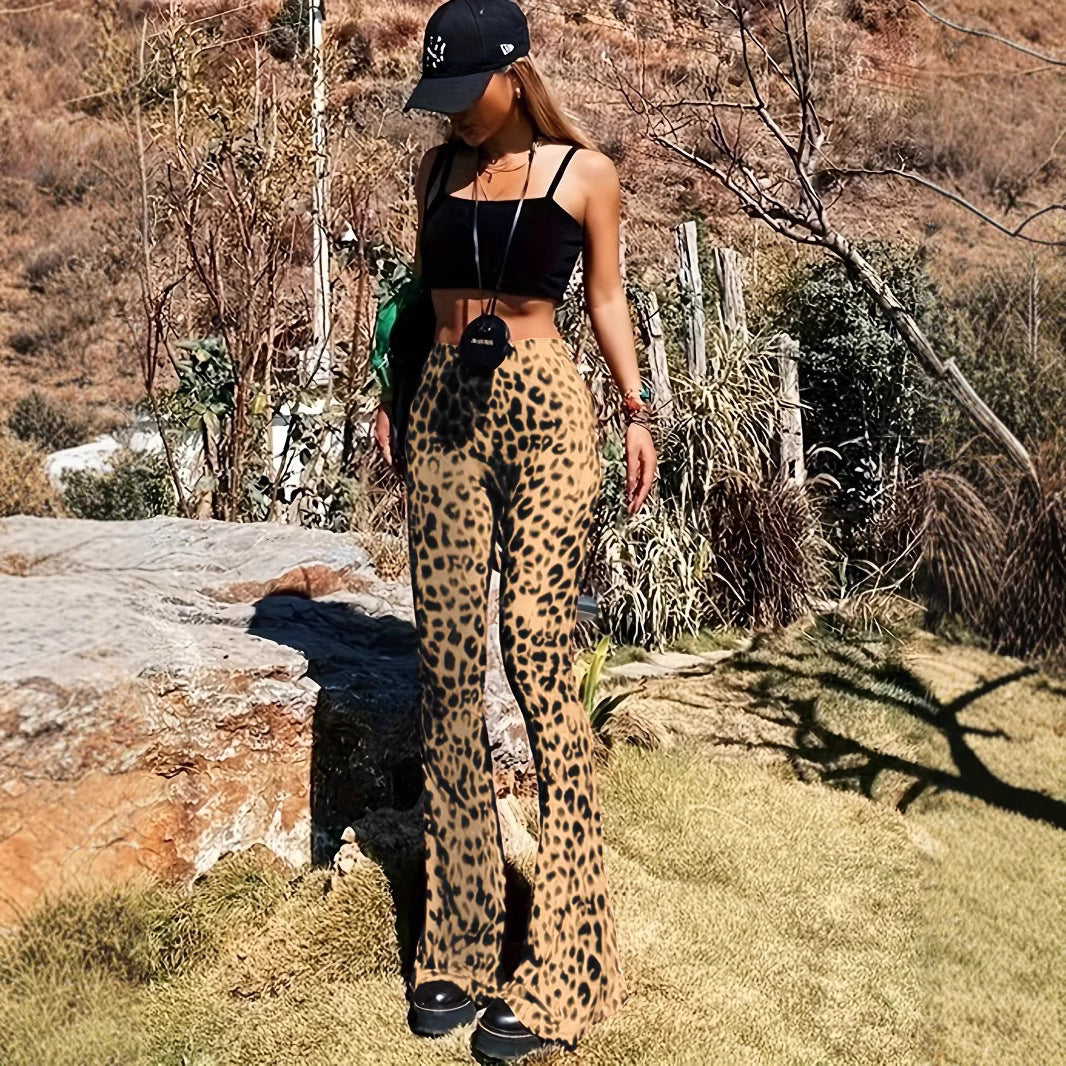 Women's flared leggings with trendy leopard print NOVAE