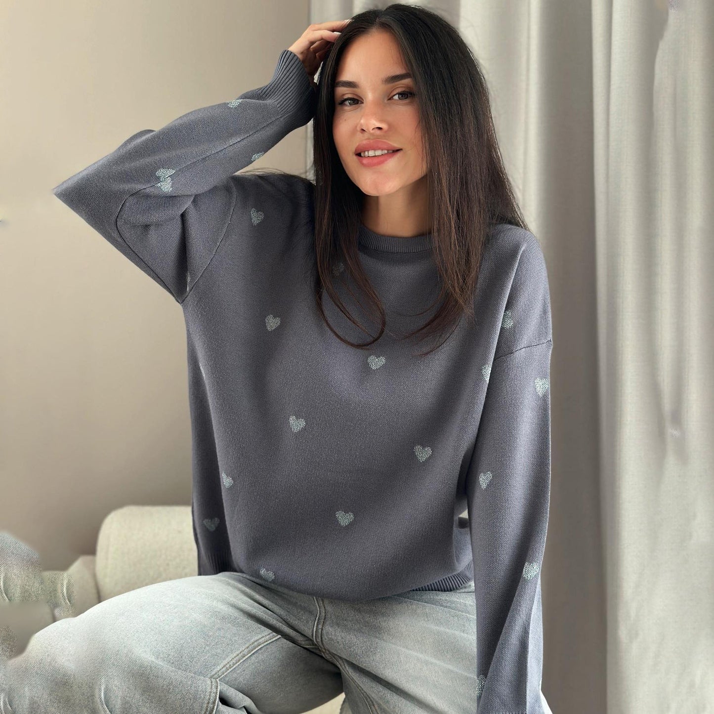 Women's autumnal knit sweater with heart pattern and comfortable cut NOVAE