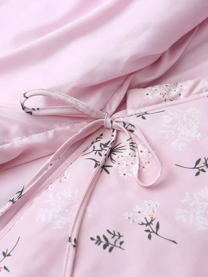 Women's quilted vest in an elegant floral print design NOVAE