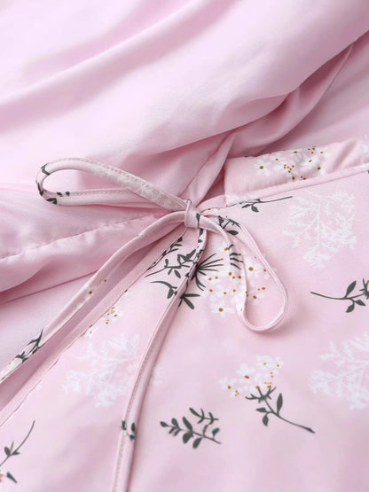 Women's quilted vest in an elegant floral print design NOVAE