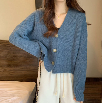 Women's Comfortable Knit Cardigan with Button Details and Fine Texture NOVAE