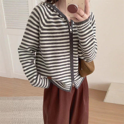 Women's striped hooded jacket with practical zipper and side pockets NOVAE