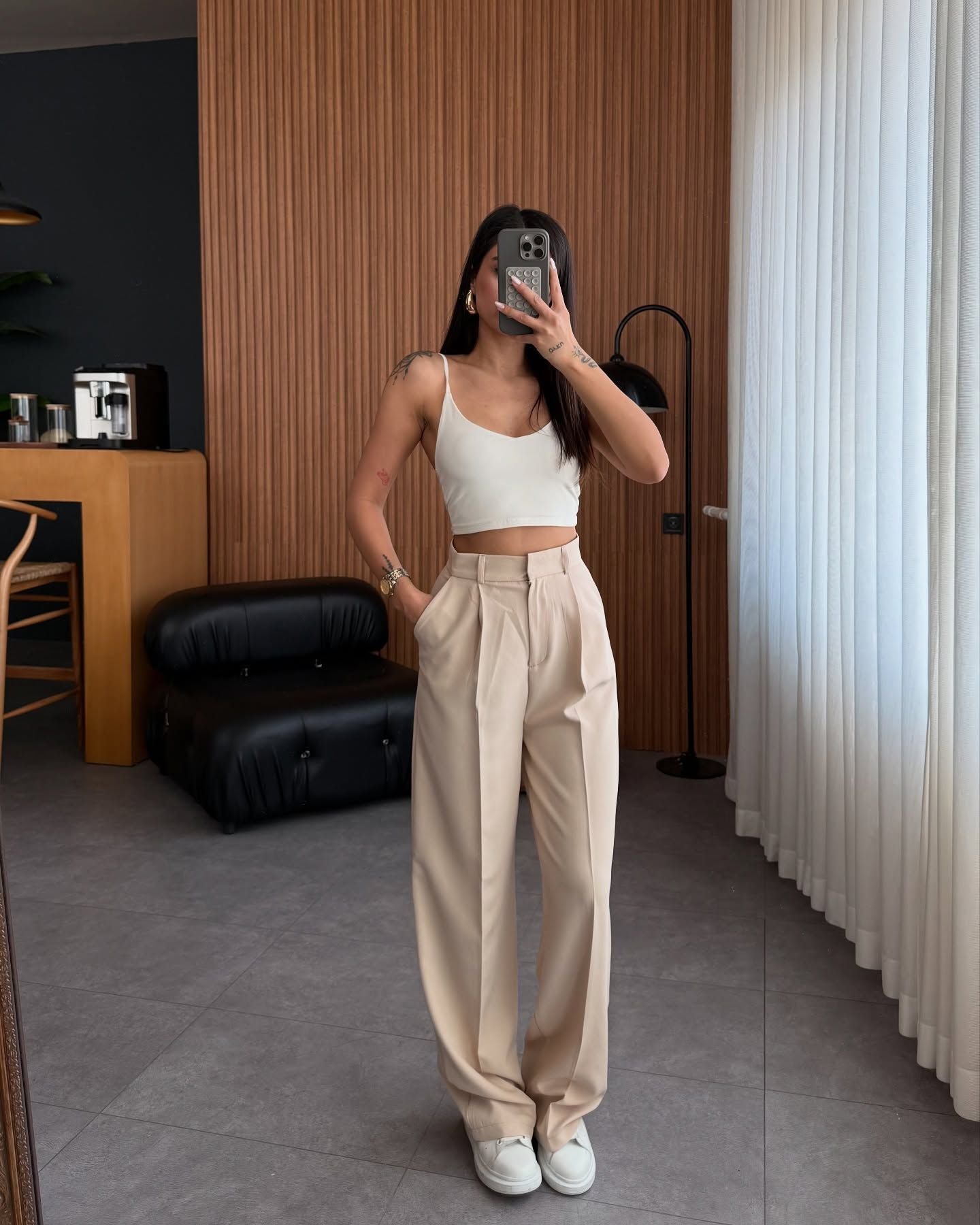 Women's high-waisted, straight-leg trousers NOVAE