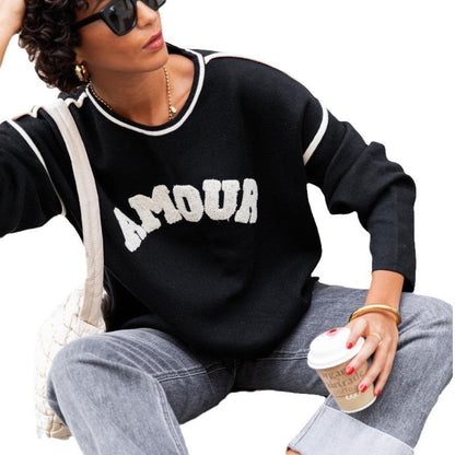 Women's casual sweatshirt with striking NOVAE lettering