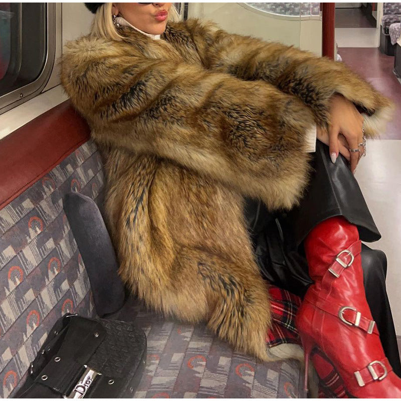 Women's Extravagant Faux Fur Coat with Voluminous Sleeves NOVAE