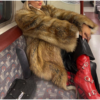 Women's Extravagant Faux Fur Coat with Voluminous Sleeves NOVAE