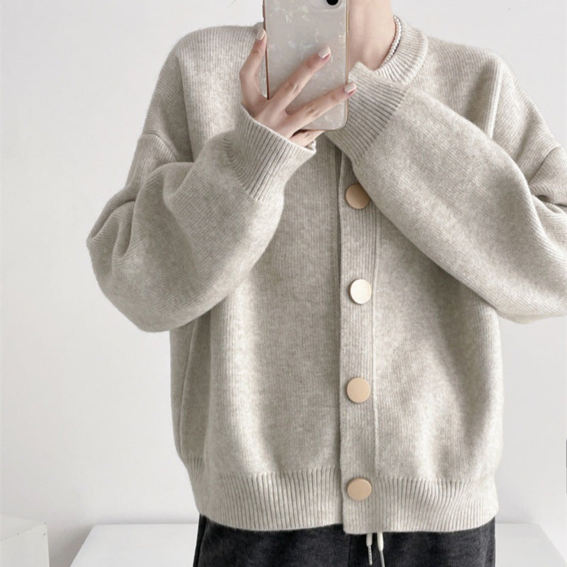 Women's cardigan with a comfortable cut and elegant button details NOVAE