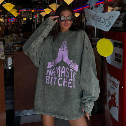 Women's oversized sweatshirt with creative lettering and a relaxed fit NOVAE