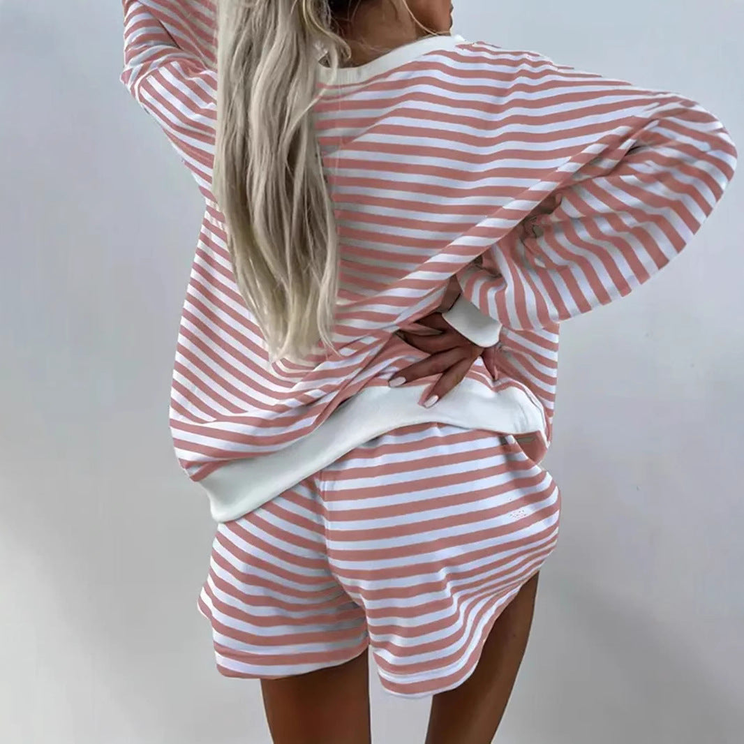 Women's sporty striped top with short shorts NOVAE