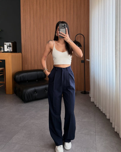 Women's high-waisted, straight-leg trousers NOVAE
