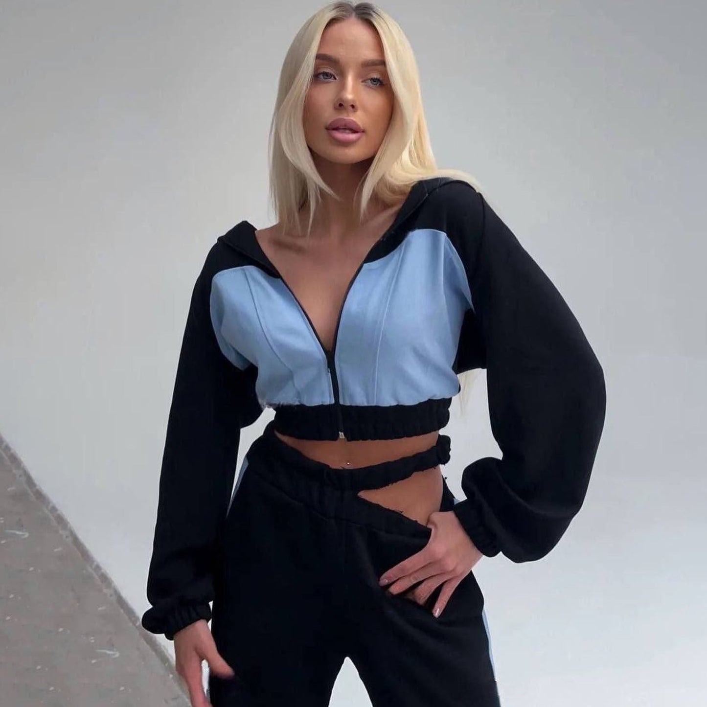 Women's cropped hooded jacket with innovative zipper and elasticated waistband NOVAE